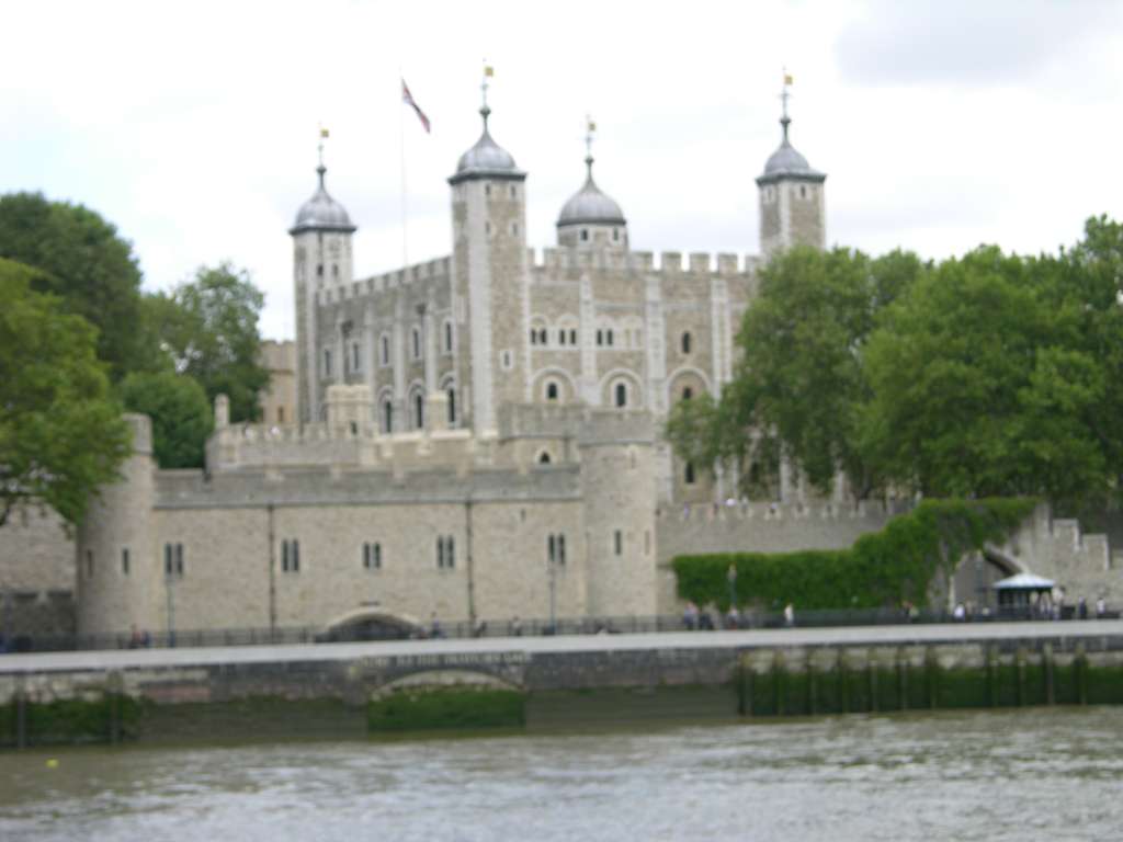 London 01 12 Tower Of London William the Conqueror started building the Tower of London in 1708, but the tower has been extended and strengthened many times by succeeding monarchs. It has been a fortress, royal residence, arsenal and more famously a prison.